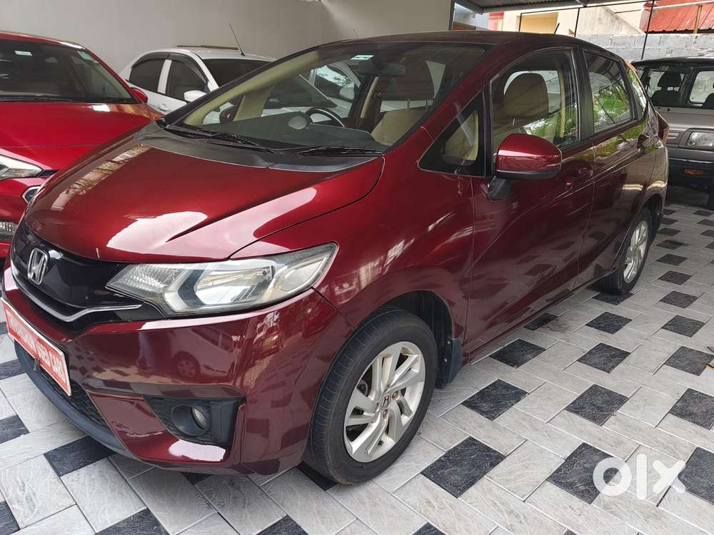 Honda Jazz V Mt Privilege, 2015, Petrol
