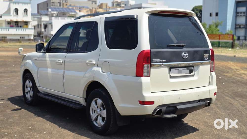 Tata Safari Storme Vx, 2015, Diesel