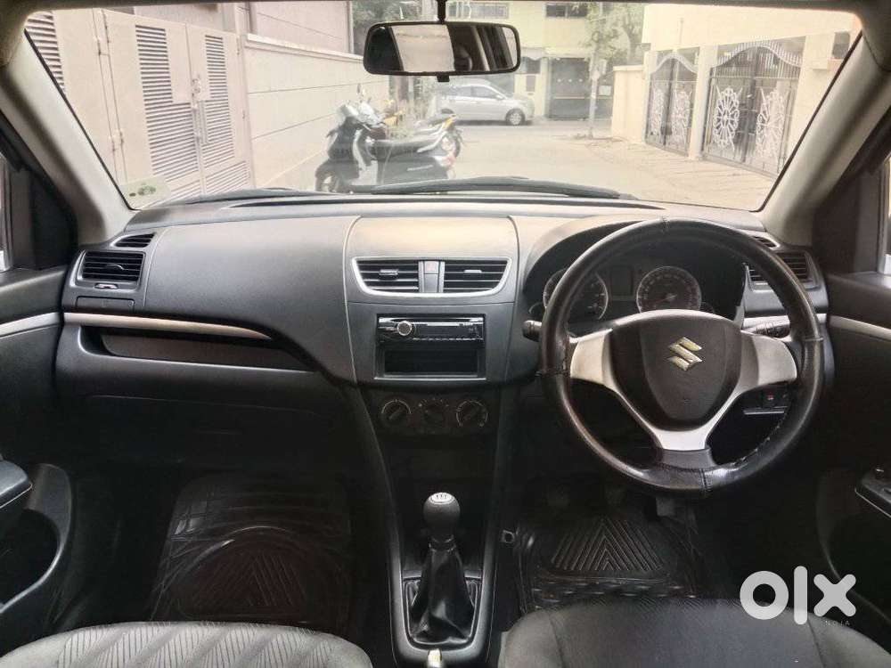 Maruti Suzuki Swift Vxi Abs Bsiv, 2012, Petrol
