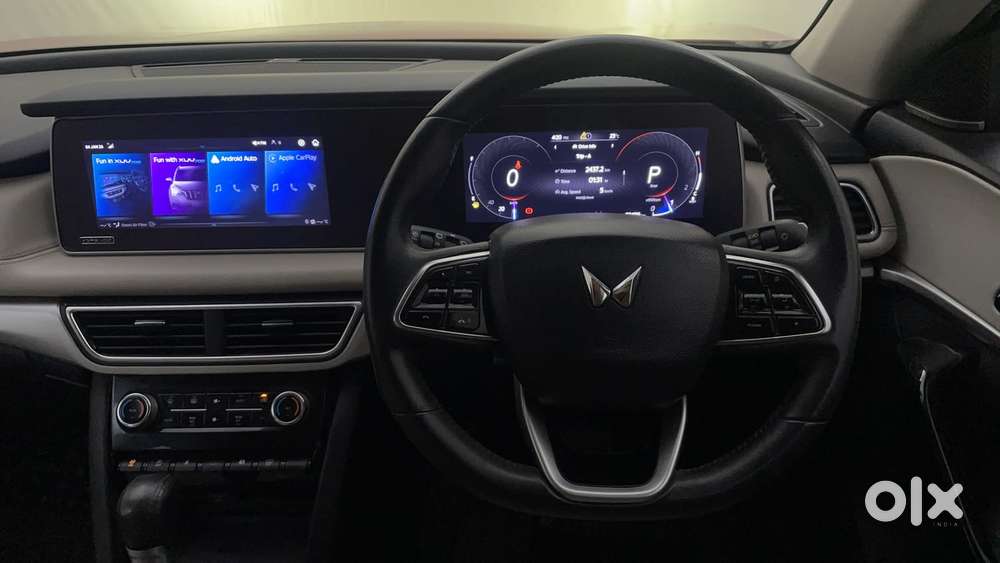 Mahindra Xuv700 2.0 Ax 7 Petrol At Luxury Pack Str, 2021, Petrol