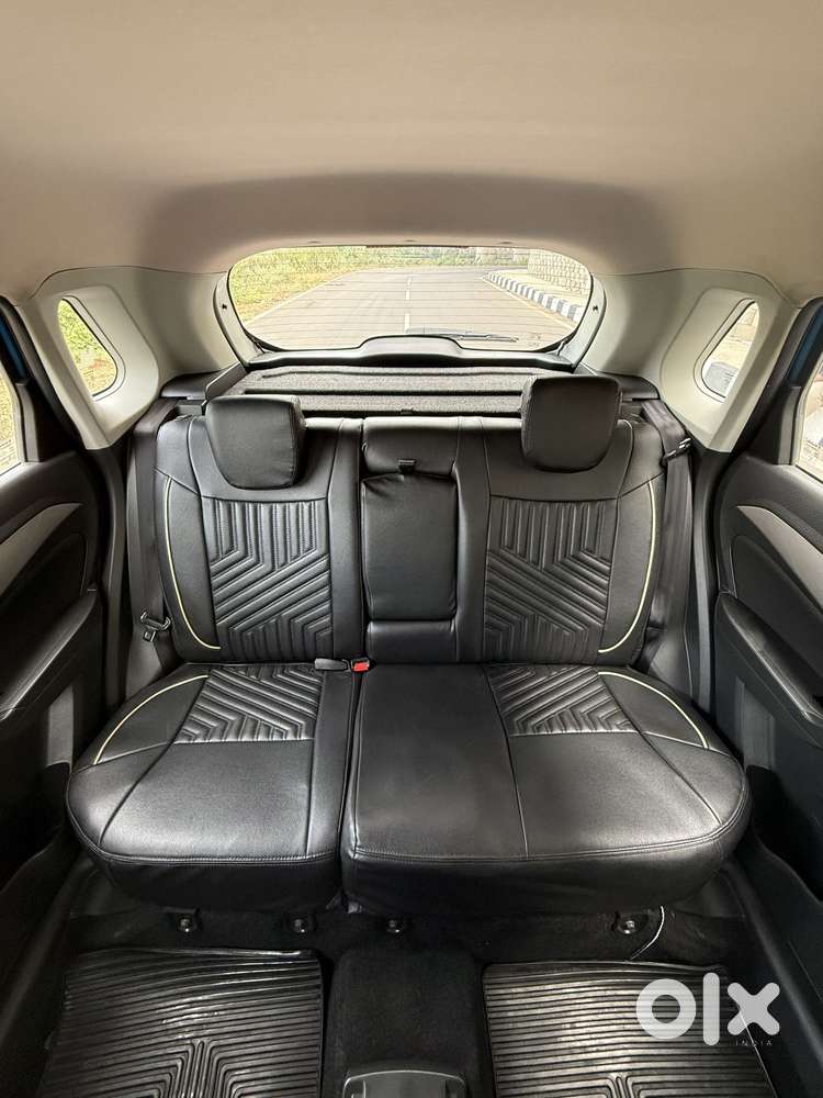 Maruti Suzuki Vitara Brezza Zdi+ Dual Tone Mt, 2016, Diesel