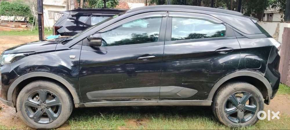 Single Hand Vehicle In Good Condition With Front Parking Sensors