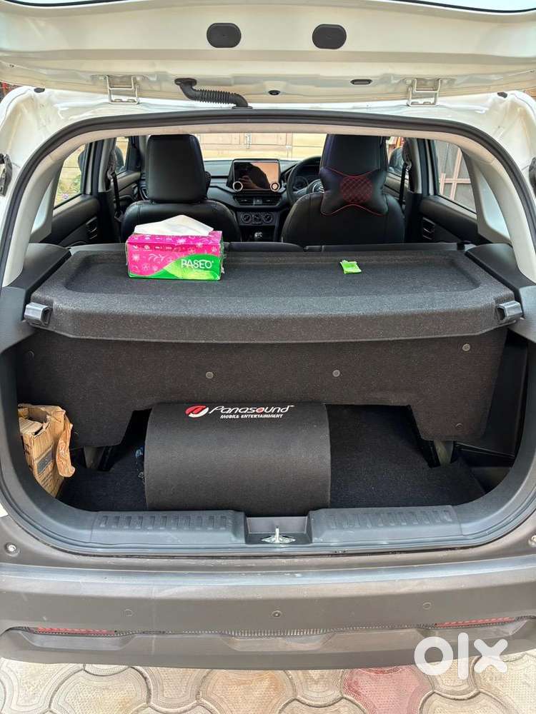 Maruti Suzuki Brezza 2025 Cng & Petrol Well Maintained