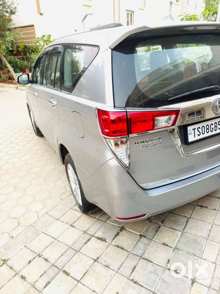 Toyota Innova Crysta 2018
