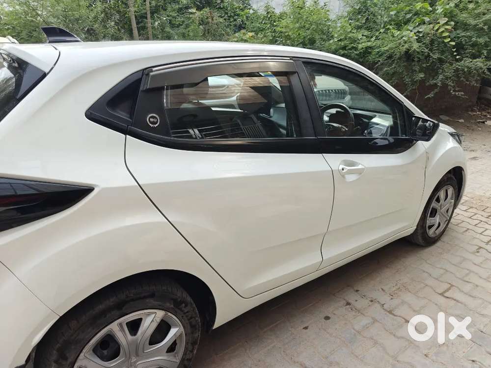 Tata Altroz Xm Plus S Icng June 2023