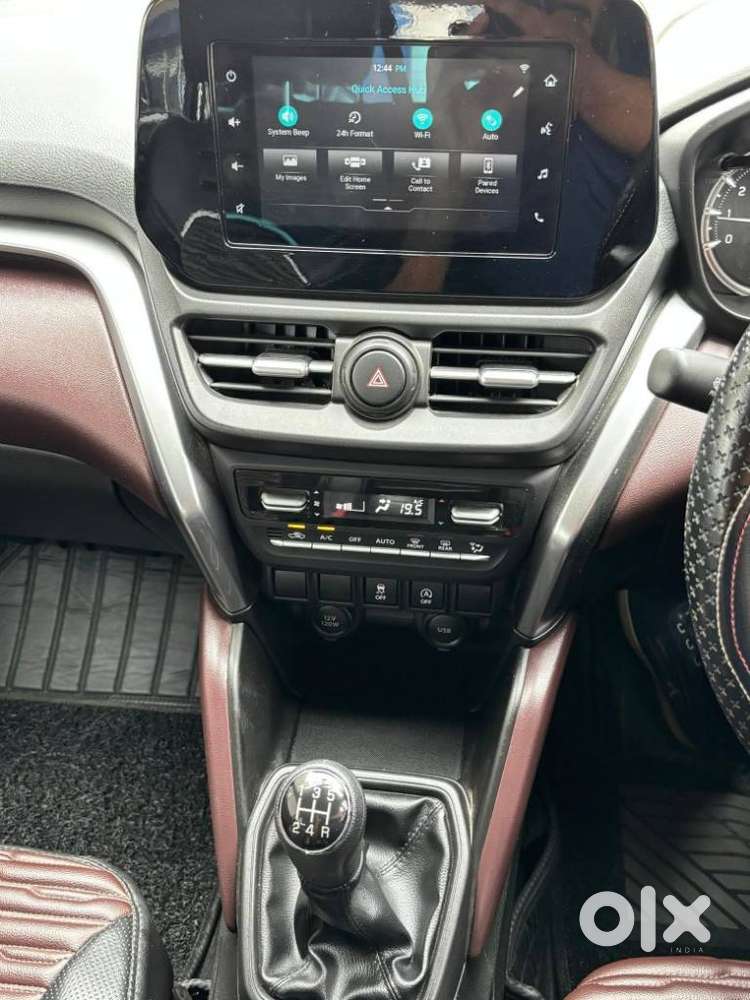 Maruti Suzuki Grand Vitara 1.5 Delta Smart Hybrid, 2024, Petrol