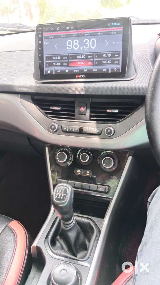 Tata Nexon 1.5 Revotorq Xm (s), 2022, Petrol