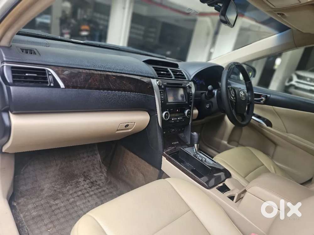 Toyota Camry Hybrid, 2015, Petrol