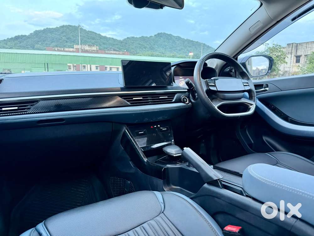 Tata Curvv Creative Plus S 1.2 Revotron Petrol 7dca, 2025, Petrol