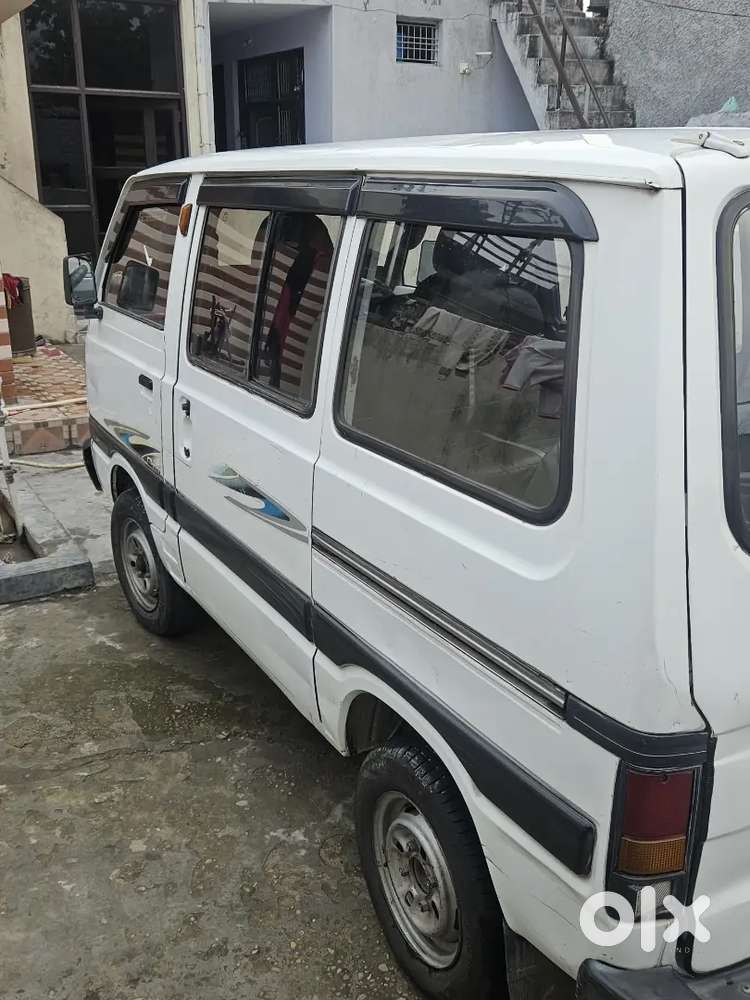 Maruti Suzuki Omni 2005