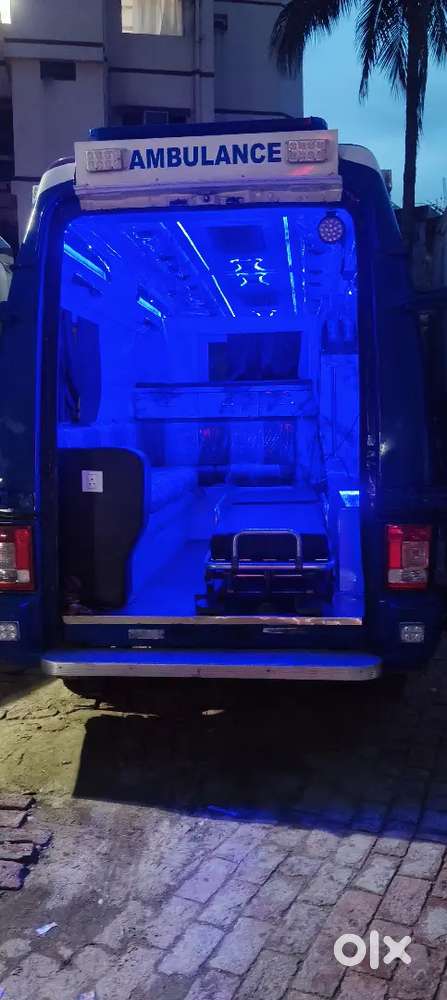 Tata Winger Deluxe 2018