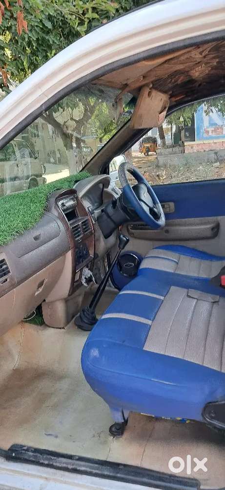 Chevrolet Tavera 2011 Diesel Well Maintained