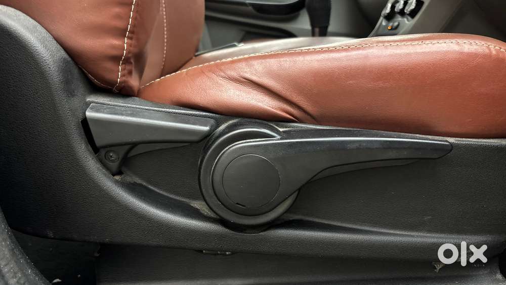 Tata Tiago 1.2 Revotron Xza, 2018, Petrol