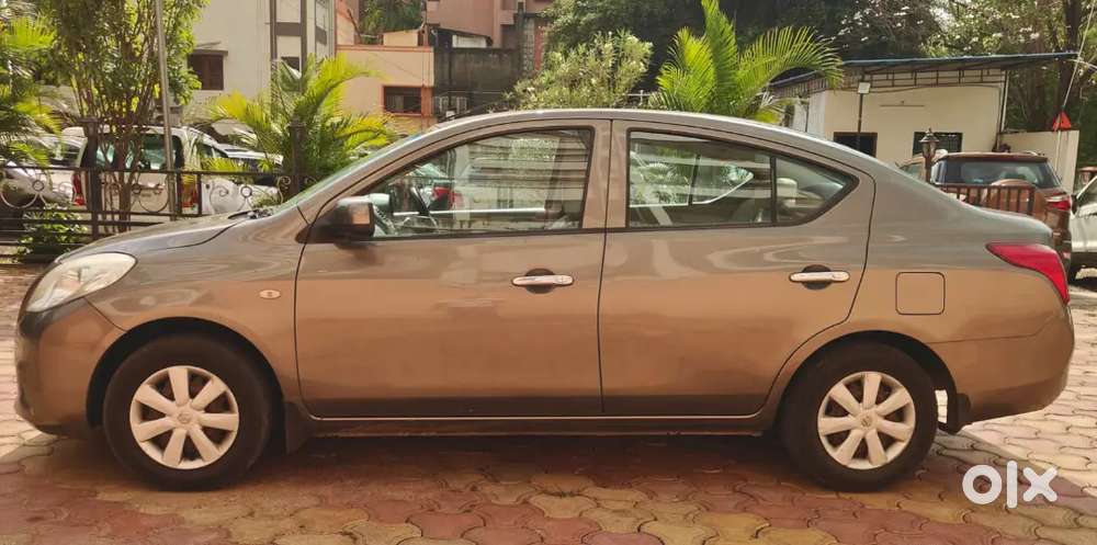 Nissan Sunny Petrol 2012