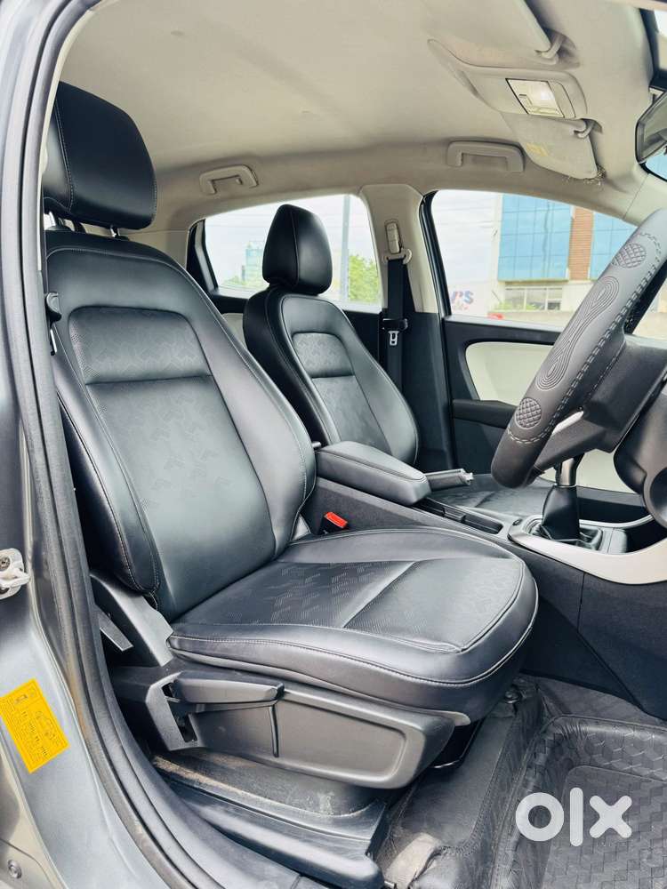 Tata Altroz 1.2 Xma Plus, 2021, Petrol