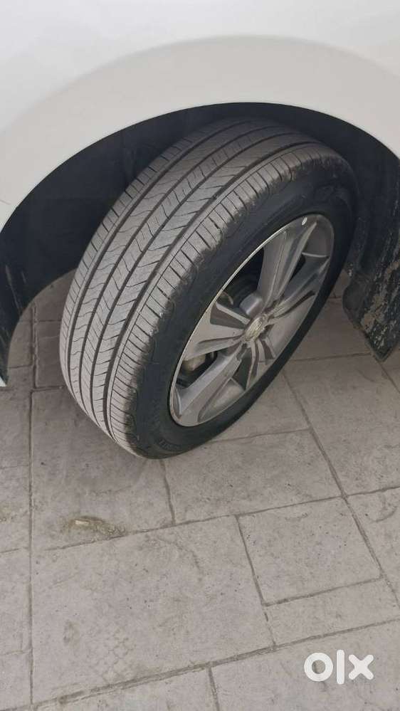 Hyundai Verna 1.6 Sx Plus Vtvt At, 2019, Petrol