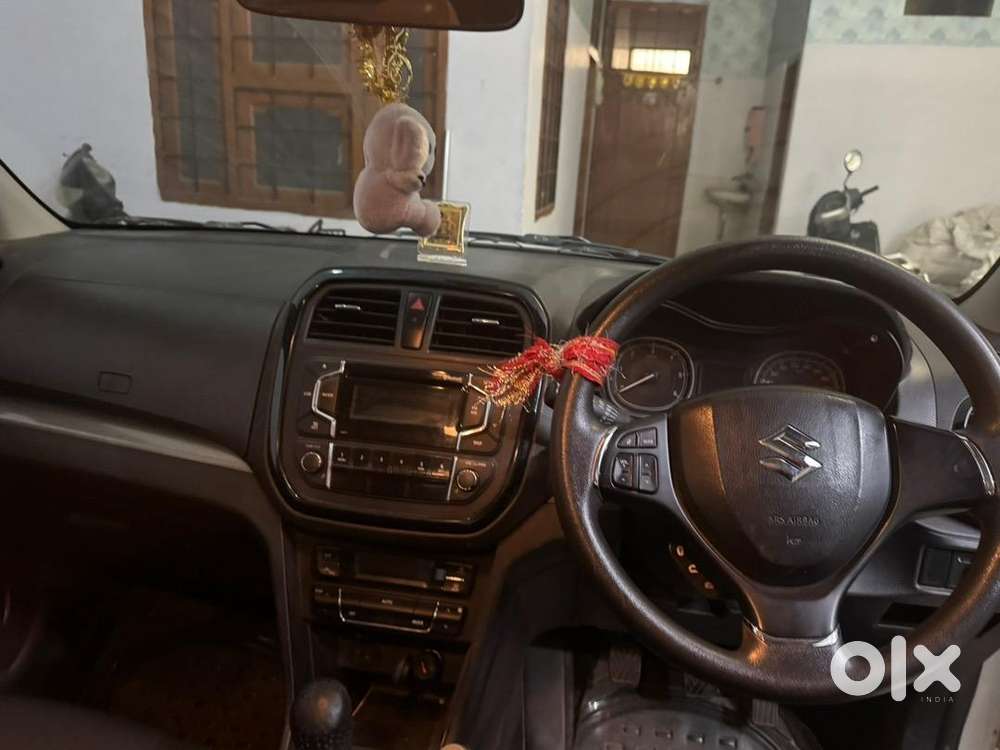 Maruti Suzuki Brezza 2018 Diesel Well Maintained