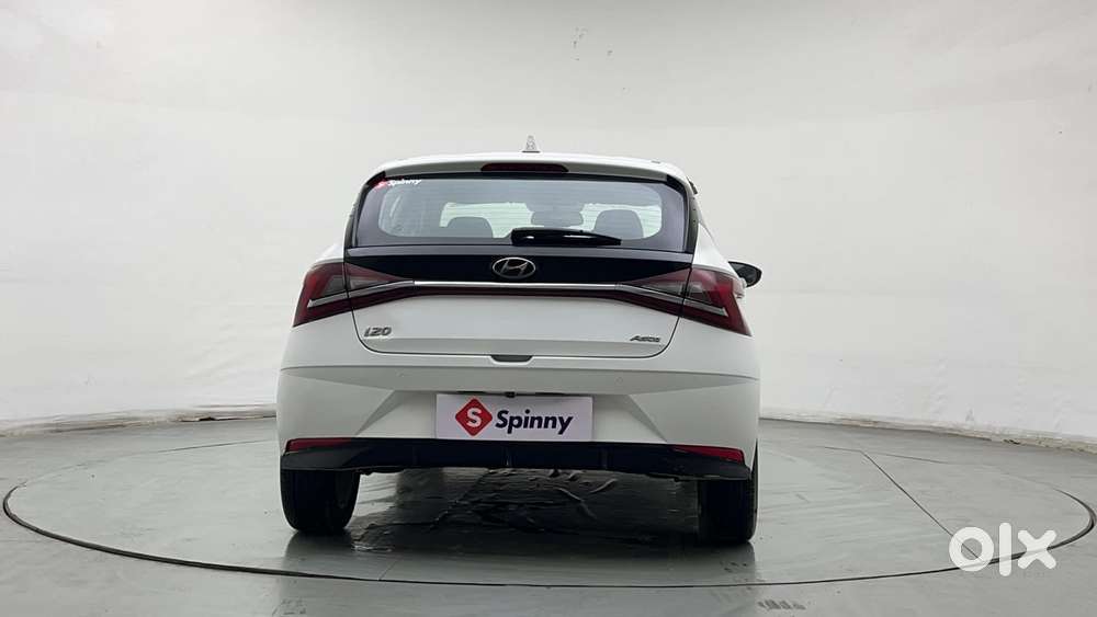 Hyundai I20 Asta (o) 1.2 Ivt, 2023, Petrol