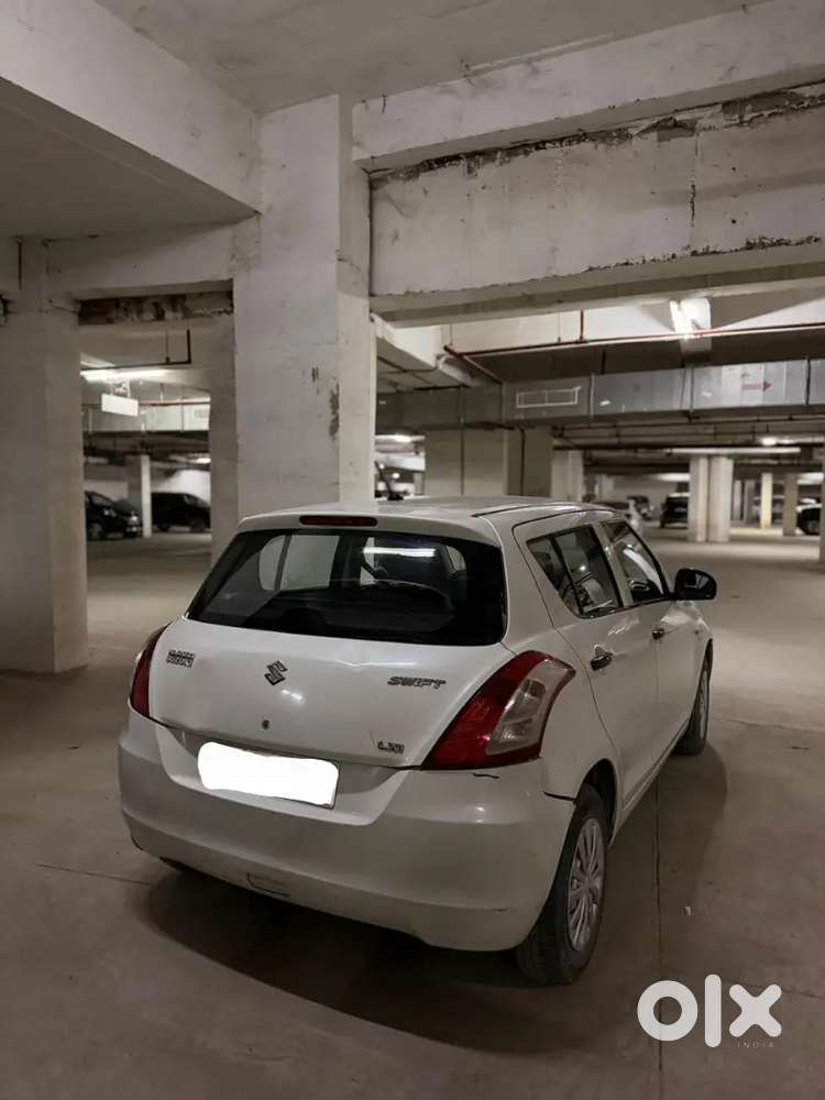 Maruti Suzuki Swift 2011 Petrol 121500 Km Driven