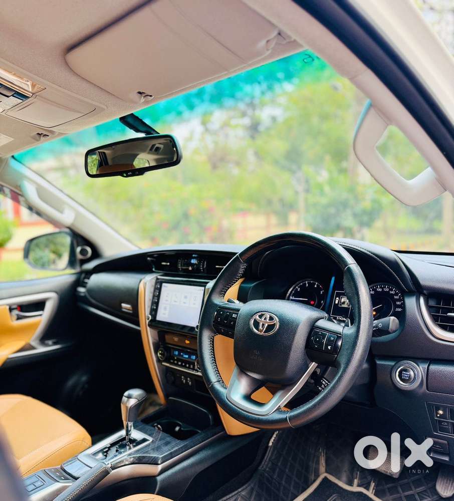 Toyota Fortuner 4x2 At 2.8 Diesel, 2022, Diesel