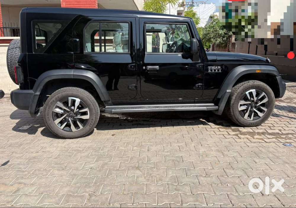 Mahindra Thar Roxx Ax7l Rwd At, 2025, Petrol