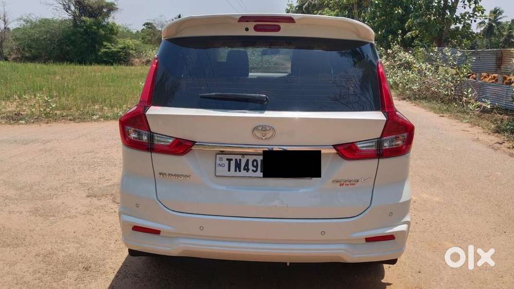 Toyota Rumion V Mt, 2024, Petrol