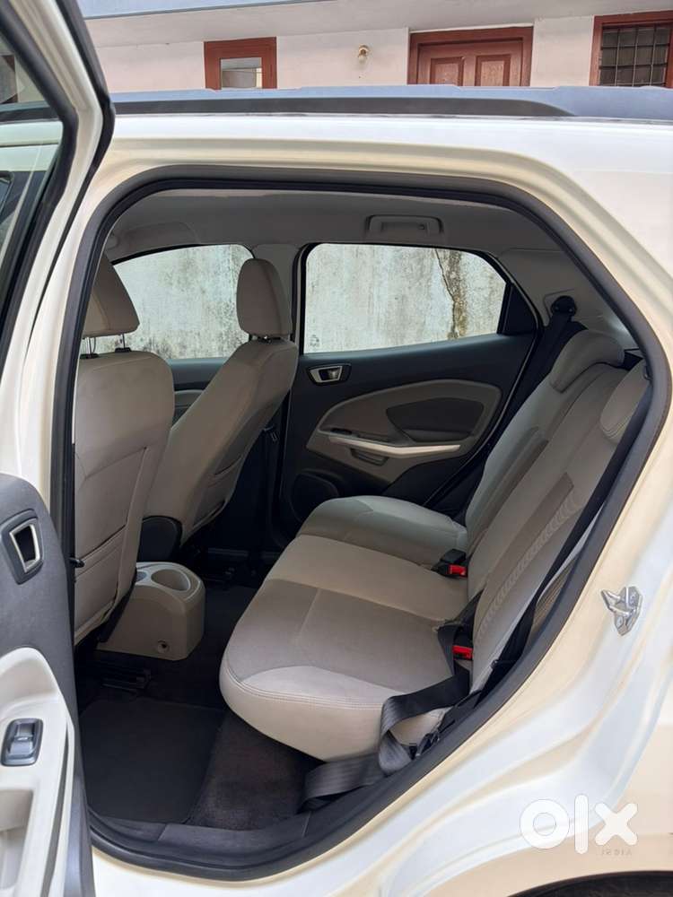 Ford Ecosport Petrol 2015