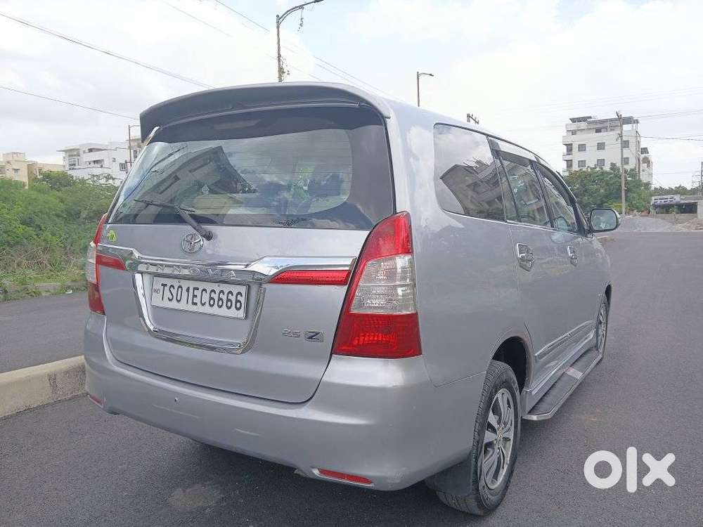 Toyota Innova 2.5 Z Diesel 7 Seater, 2015, Diesel