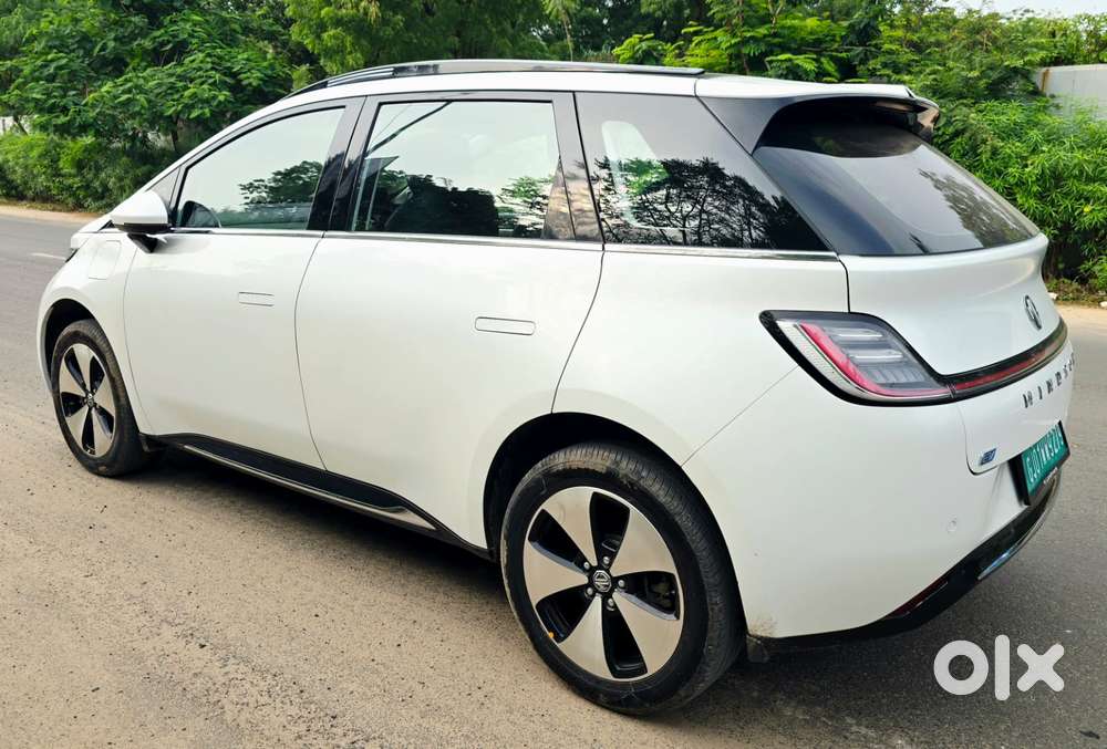 Mg Windsor Ev Essence, 2025, Electric