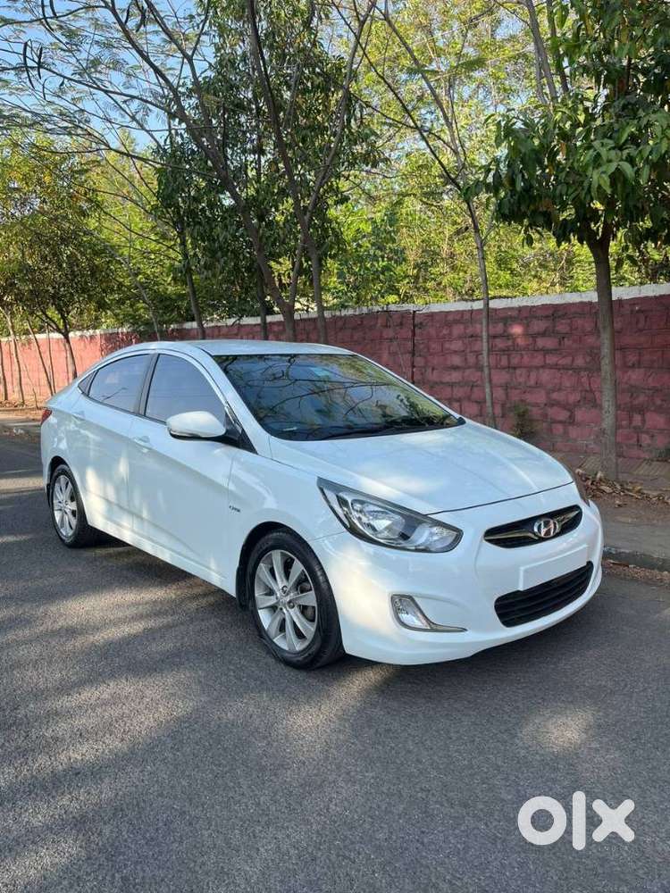 Hyundai Verna Crdi 1.6 Sx, 2011, Diesel