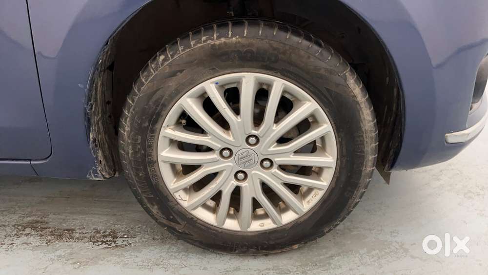 Maruti Suzuki Dzire 1.2 Zxi, 2017, Petrol