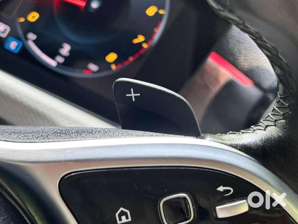 Mercedes-benz A-class Limousine 200, 2023, Petrol