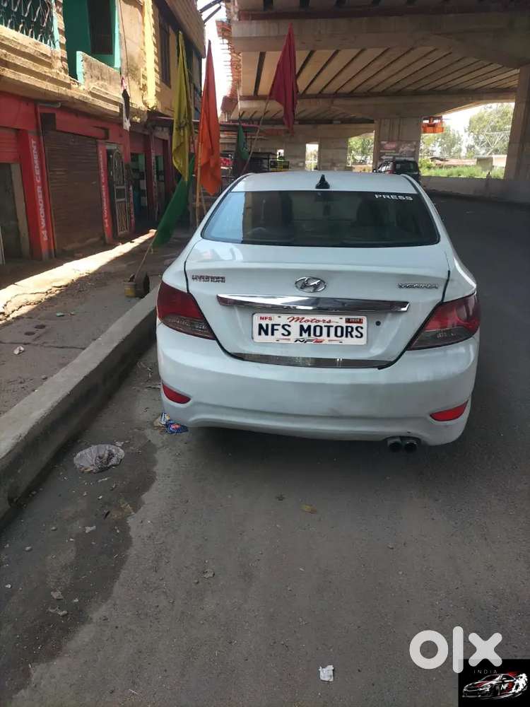 Hyundai Verna 2012 Model
