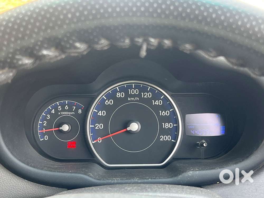 Hyundai I10 Petrol Manual 2011