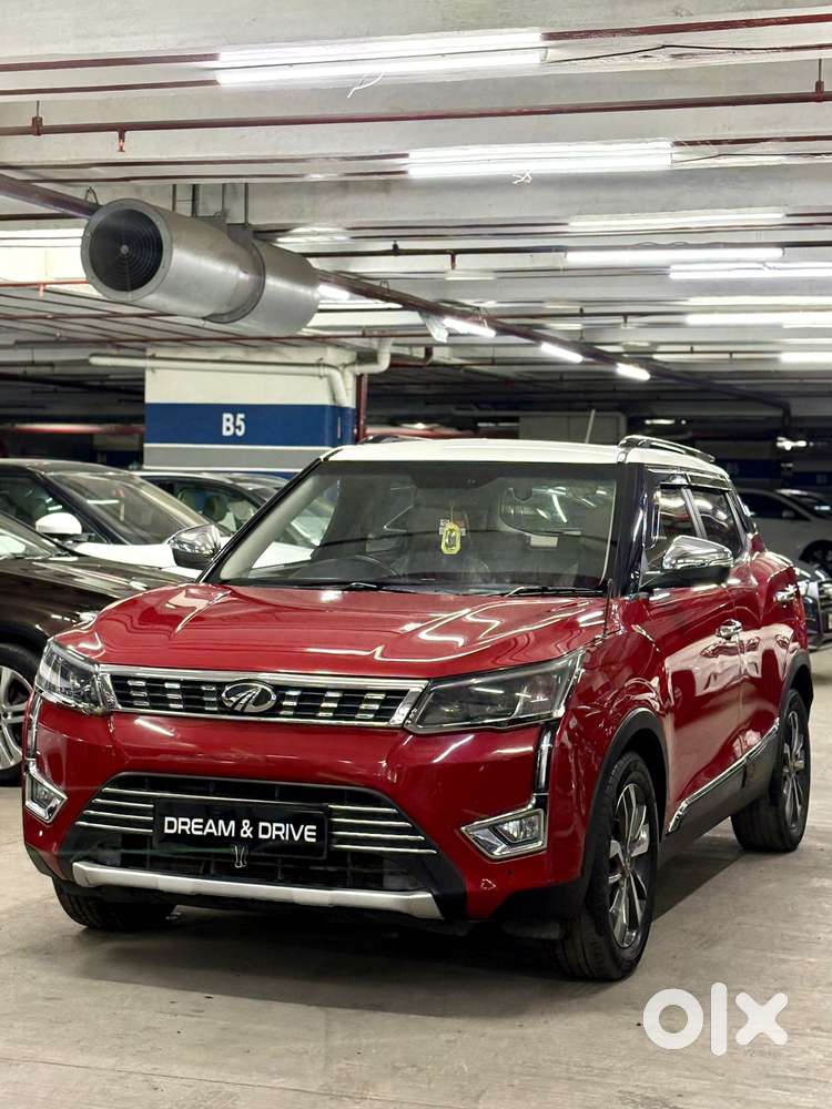 Mahindra Xuv300 W8 Option, 2021, Petrol