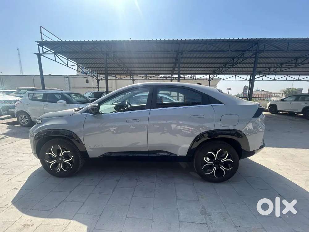 Tata Curvv 2025 Diesel 252 Km Driven Brand New