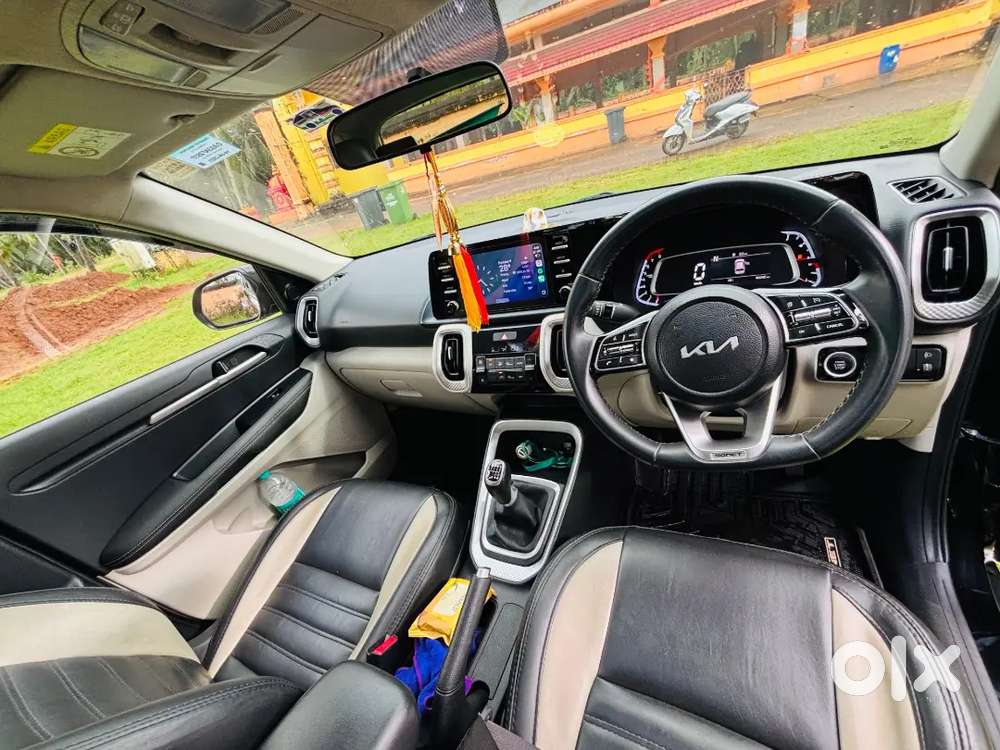 Kia Sonet 2023 Petrol Manual 1st