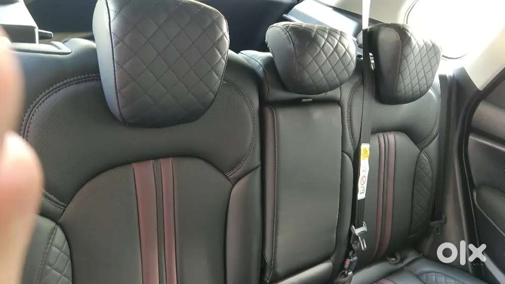 Toyota Urban Cruiser Hyryder, 1.5 Neo Drive 2025- 5700km-hr07-black
