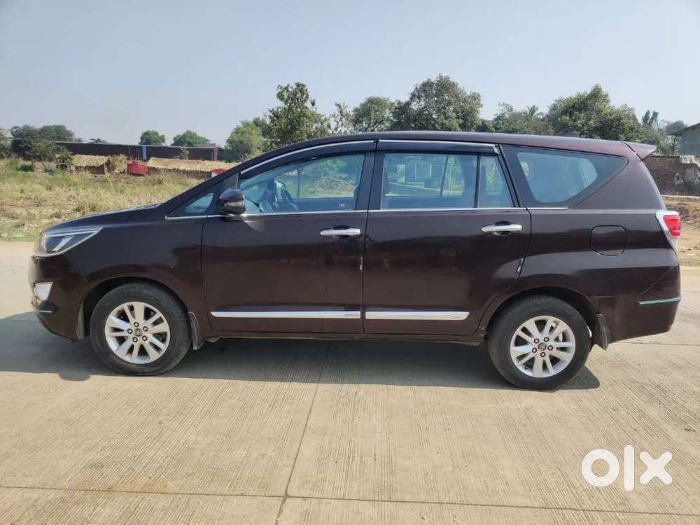Toyota Innova Crysta 2019 Diesel 60000 Km Driven