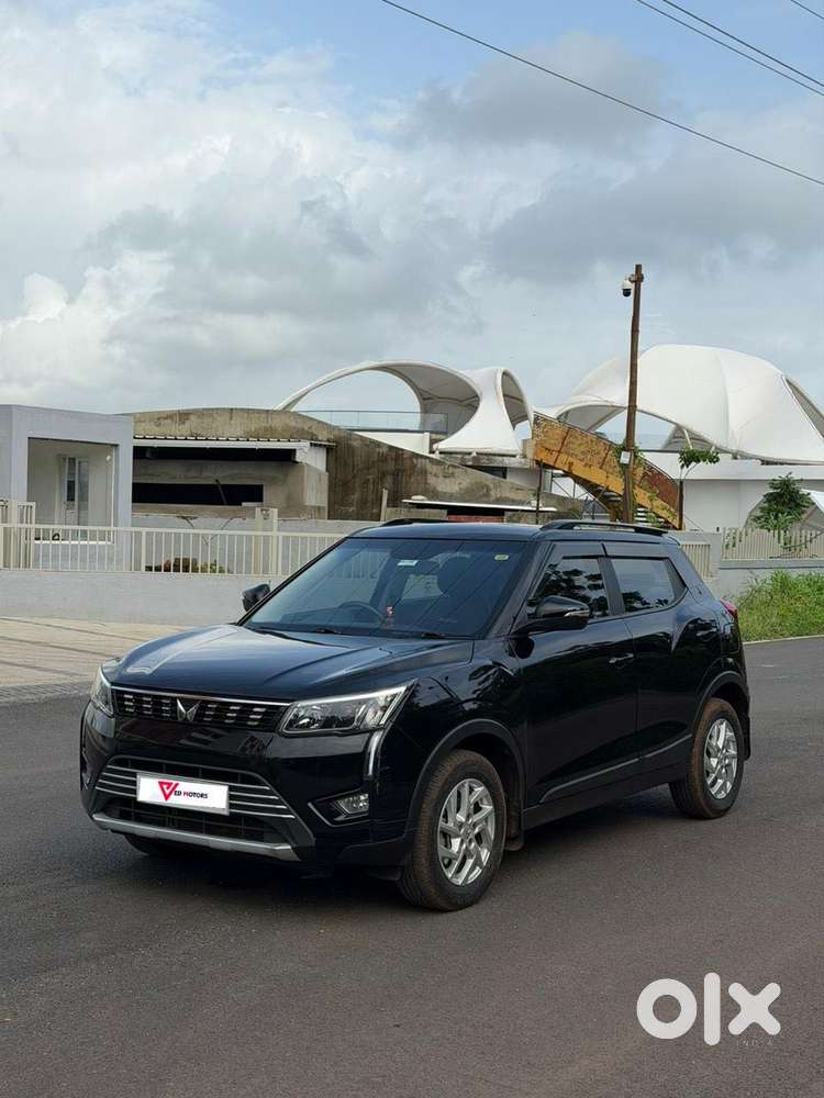 Mahindra Xuv300 W8 Option, 2024, Petrol