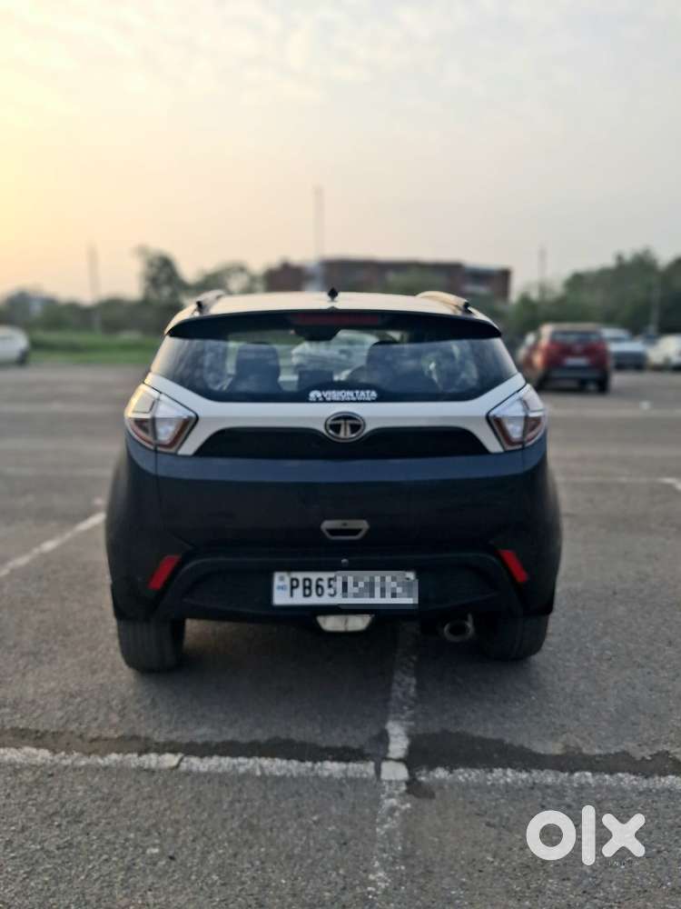 Tata Nexon 1.2 Revotron Xm, 2018, Petrol