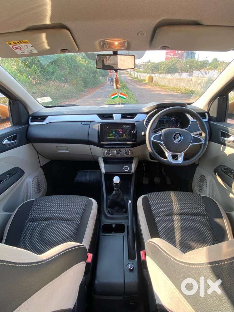 Renault Triber Rxz, 2019, Petrol