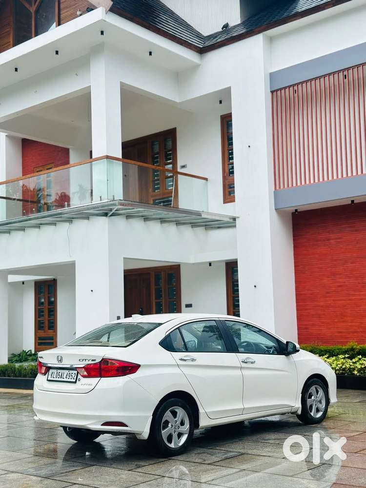 Honda City V Mt, 2015, Petrol