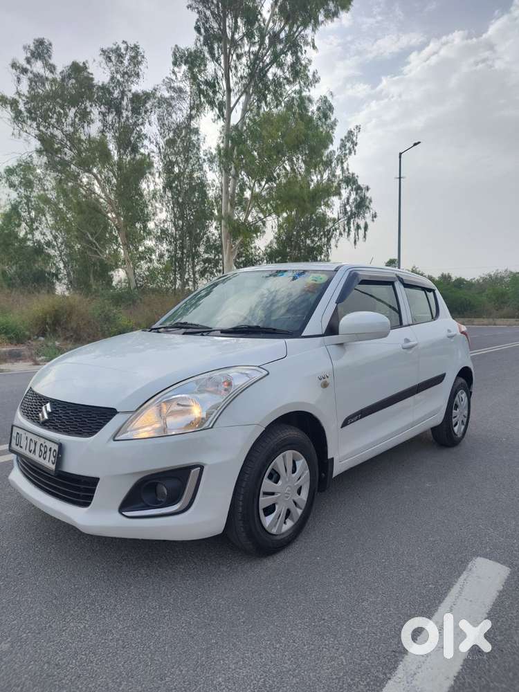 Maruti Suzuki Swift Lxi Optional-o, 2017, Petrol