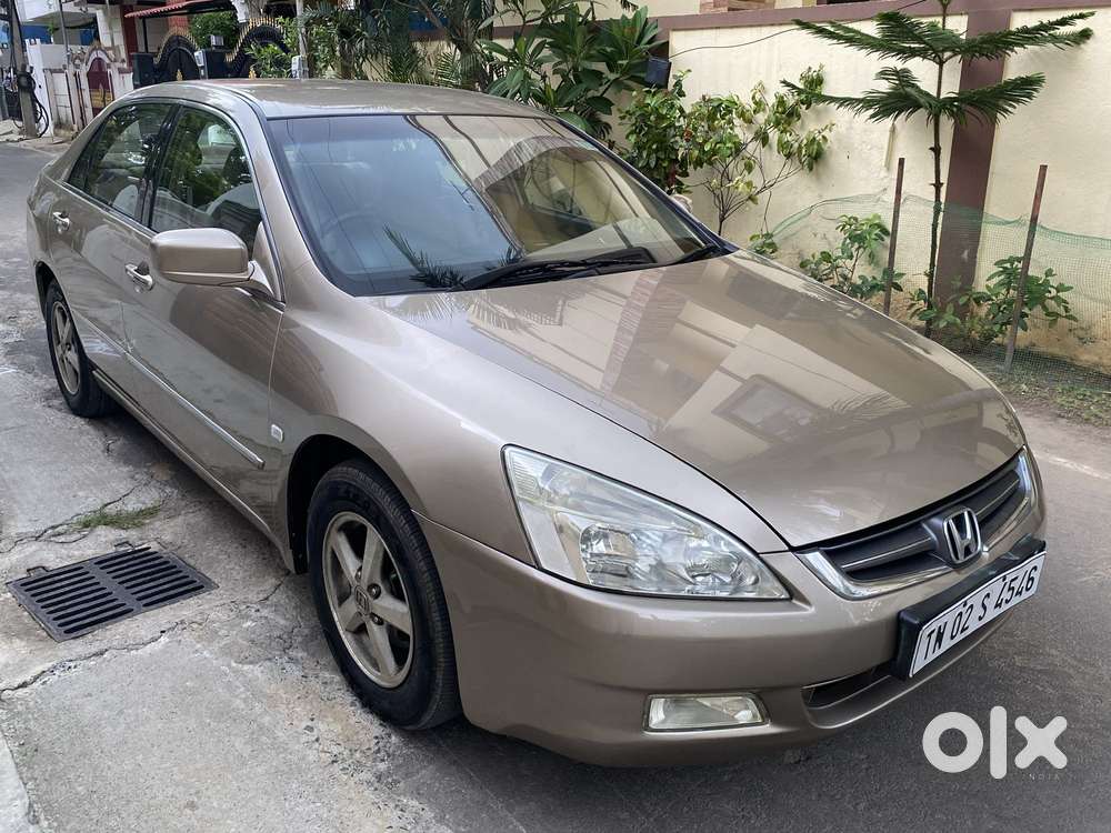 Honda Accord 2.4 Elegance Automatic, 2004, Petrol