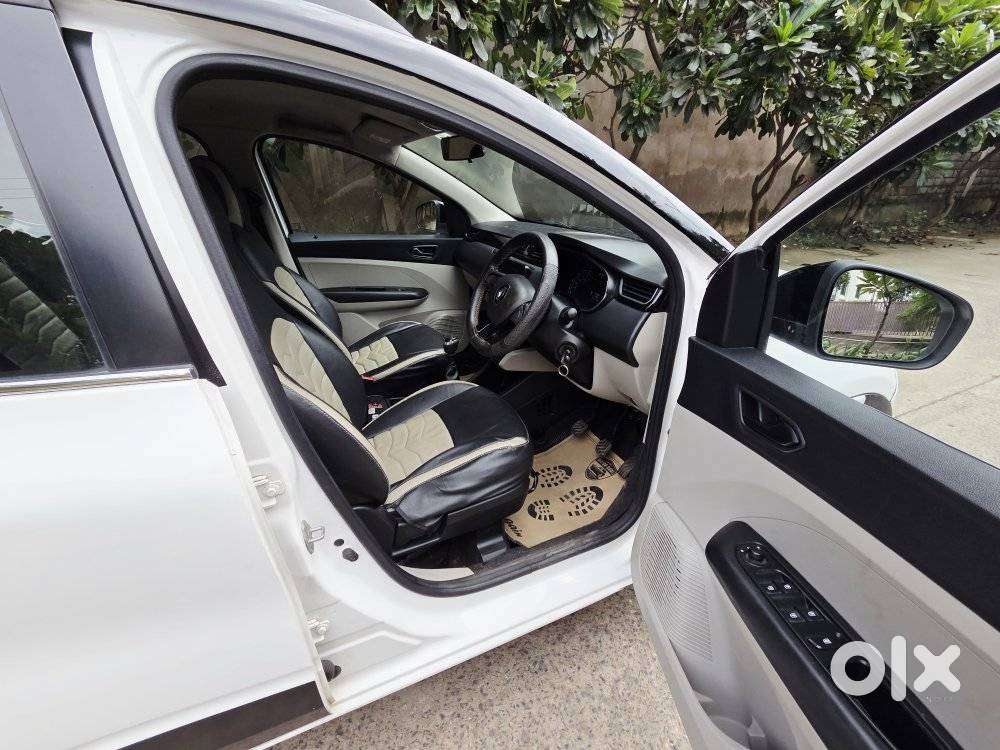 Renault Triber Rxt, 2020, Petrol