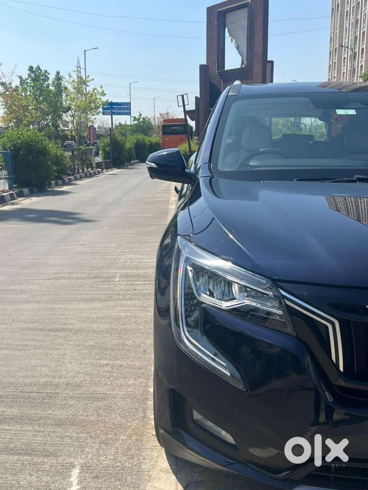 Mahindra Xuv700 2.2 Ax 7 Diesel At Str, 2025, Diesel