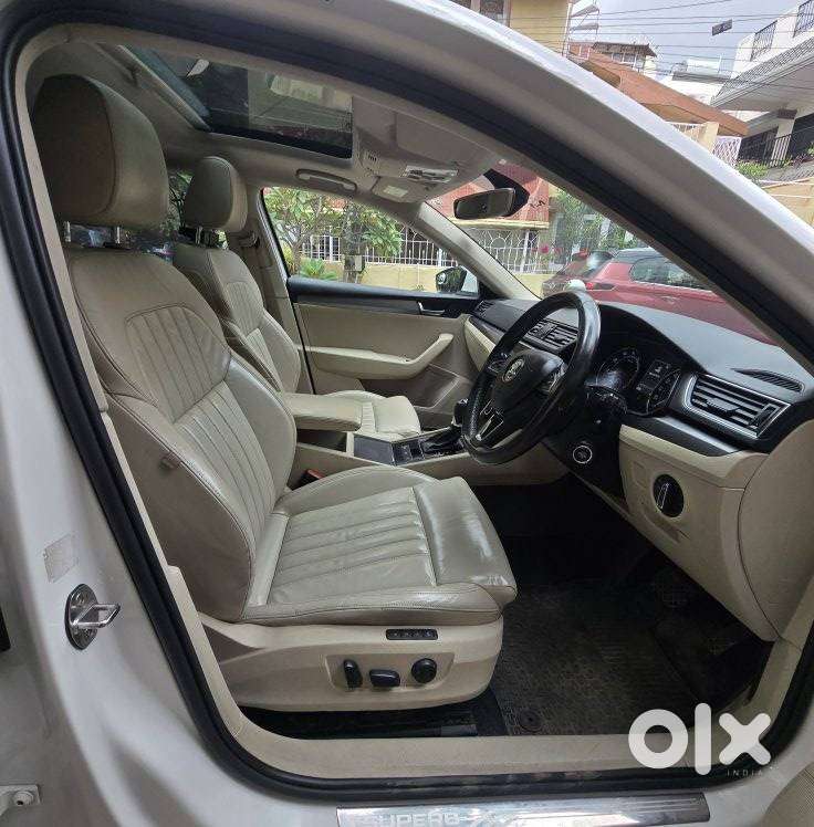 Skoda Superb Style 1.8, 2018, Petrol