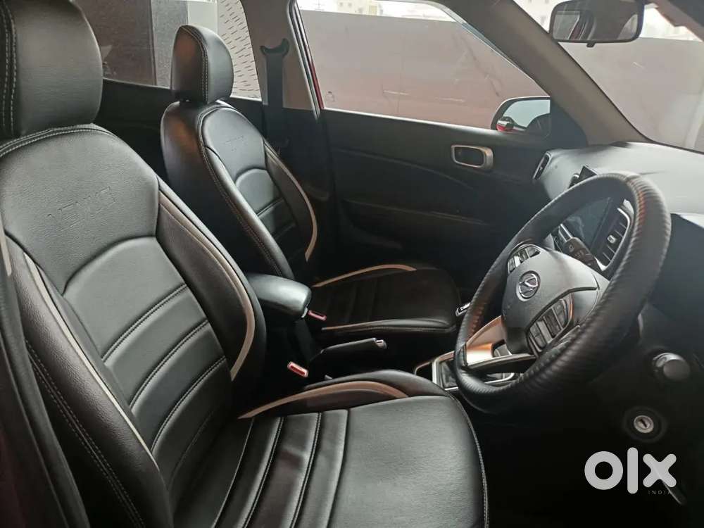 Hyundai Venue 2021 Petrol 41000 Km Driven