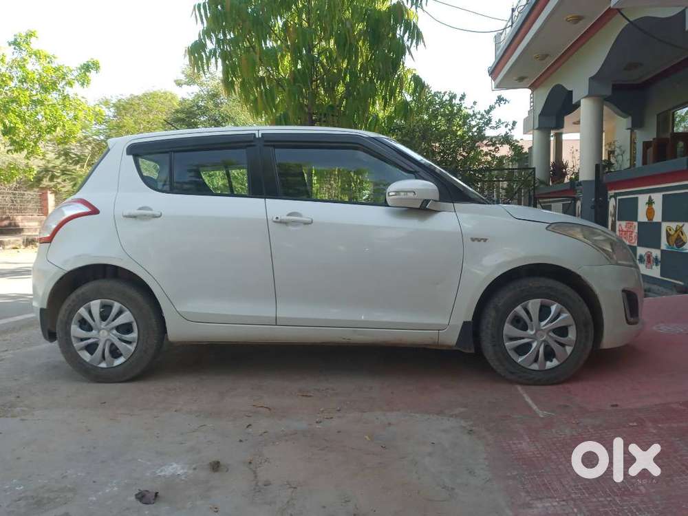 Maruti Swift Vxi (petrol) 2017